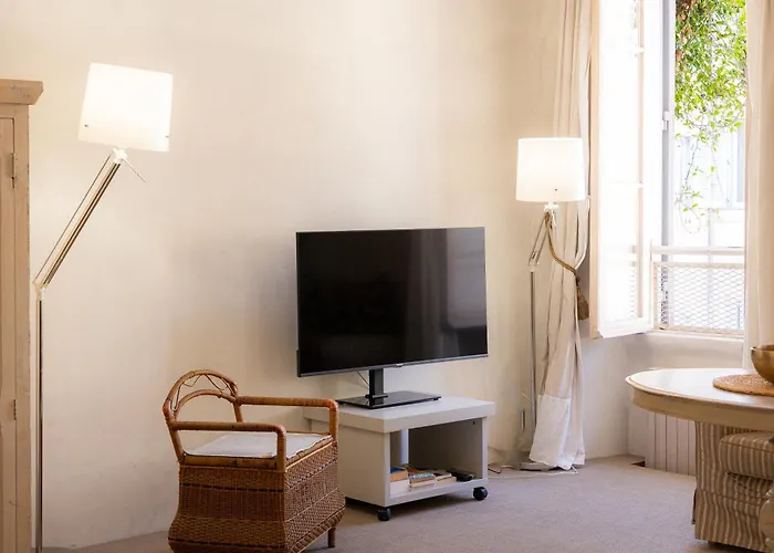 Apartment In Leonardo Da Vinci